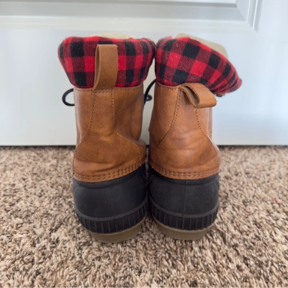 GAP Kids Lined Lace-Up Duck Boots Size 5/6